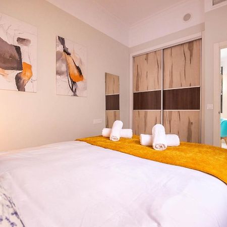 Slava Luxury Suite Sevilla Bagian luar foto