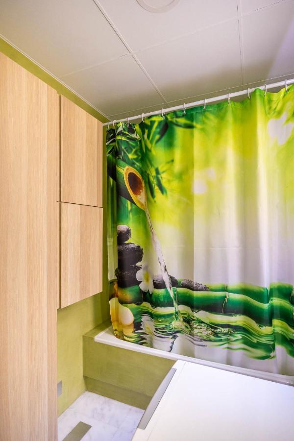 Slava Luxury Suite Sevilla Bagian luar foto