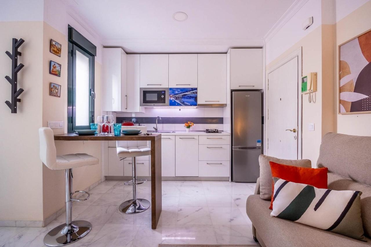 Slava Luxury Suite Sevilla Bagian luar foto