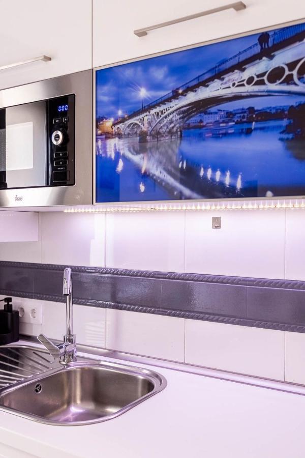 Slava Luxury Suite Sevilla Bagian luar foto